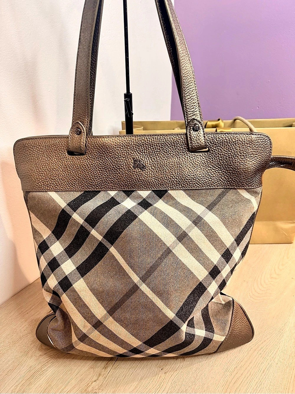 Burberry House Check Metallic Leather Trim Tote Plaid Tote in Grey, Silver & Bla